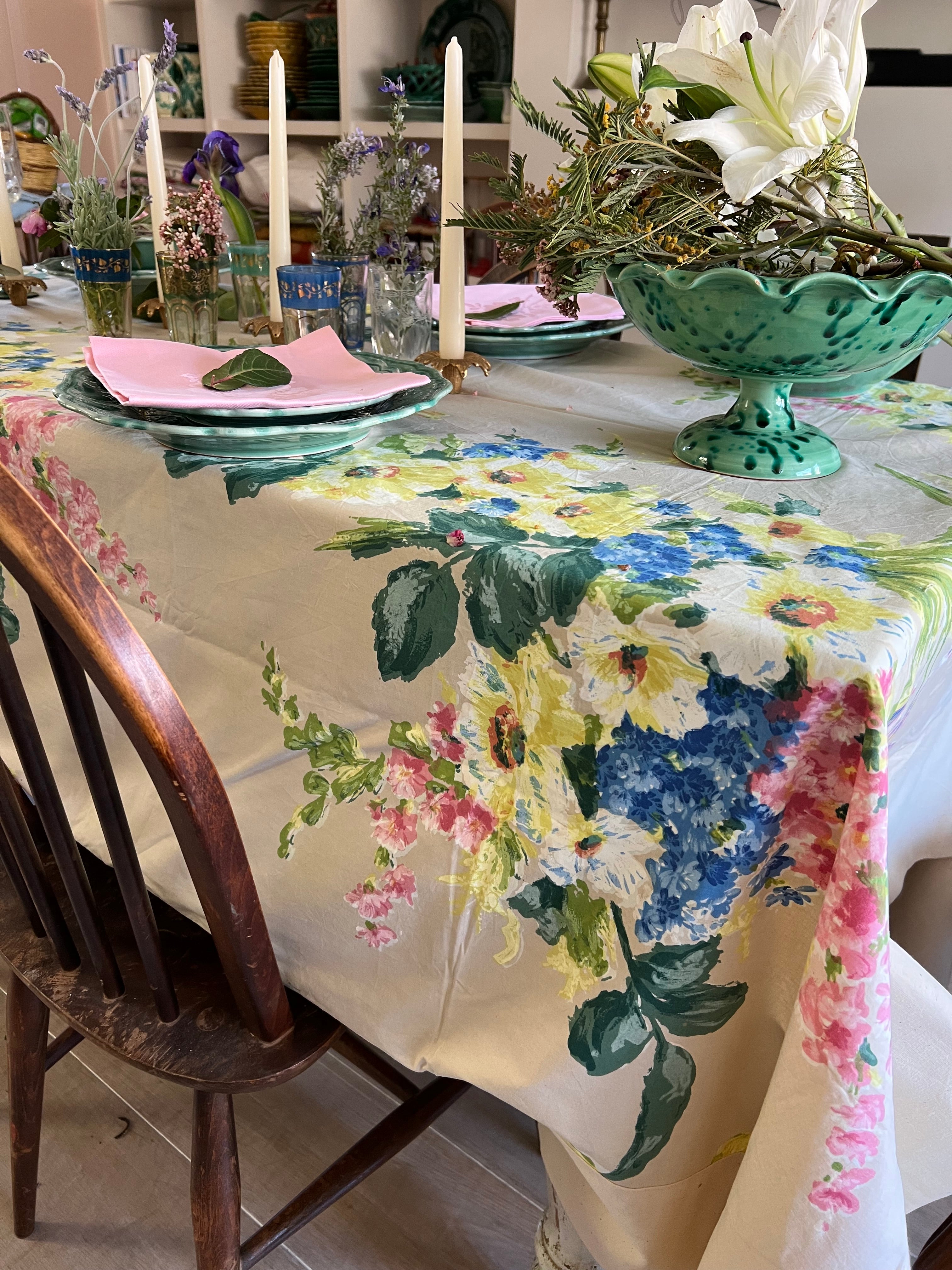 1950s Spring Flowers Table Cloth