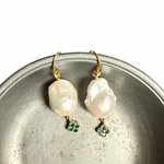 Load image into Gallery viewer, Baroque Pearl Clove Earrings
